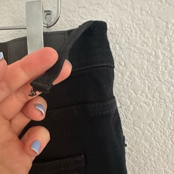 Madewell Kick Out Crop Jeans in Black Rinse Wash - Picture 9 of 10